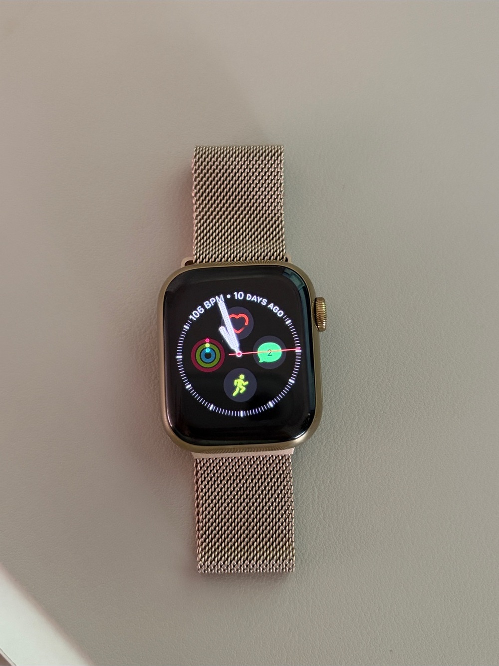 Apple watch 8 stainless steel gold 41mm